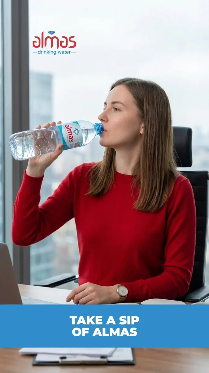 Not every moment needs an immediate response. A short pause with good water helps the day feel more controlled.

#AlmasWater #DailyHydration #QatarLif